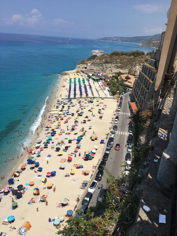 Apartment With Sea View Tropea Exterior photo