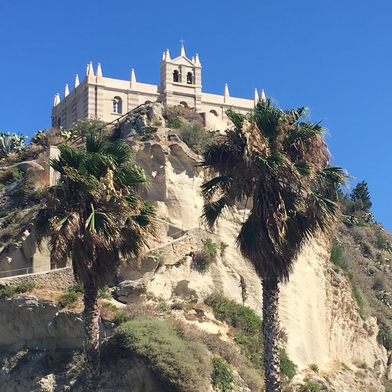 Apartment With Sea View Tropea Exterior photo