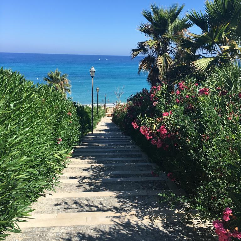 Apartment With Sea View Tropea Exterior photo