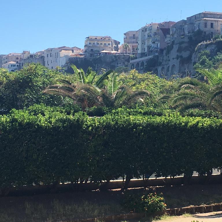 Apartment With Sea View Tropea Exterior photo